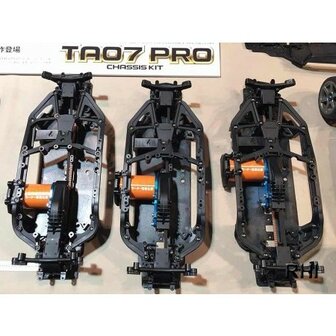 TAMIYA TA07 Pro Chassis Kit